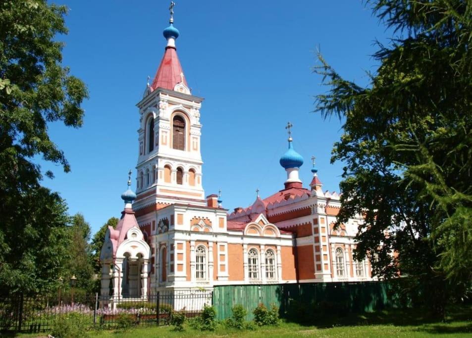 Prime 2Br/Ba Apt Next To Main Station & Olympic Center Liepaja Bagian luar foto