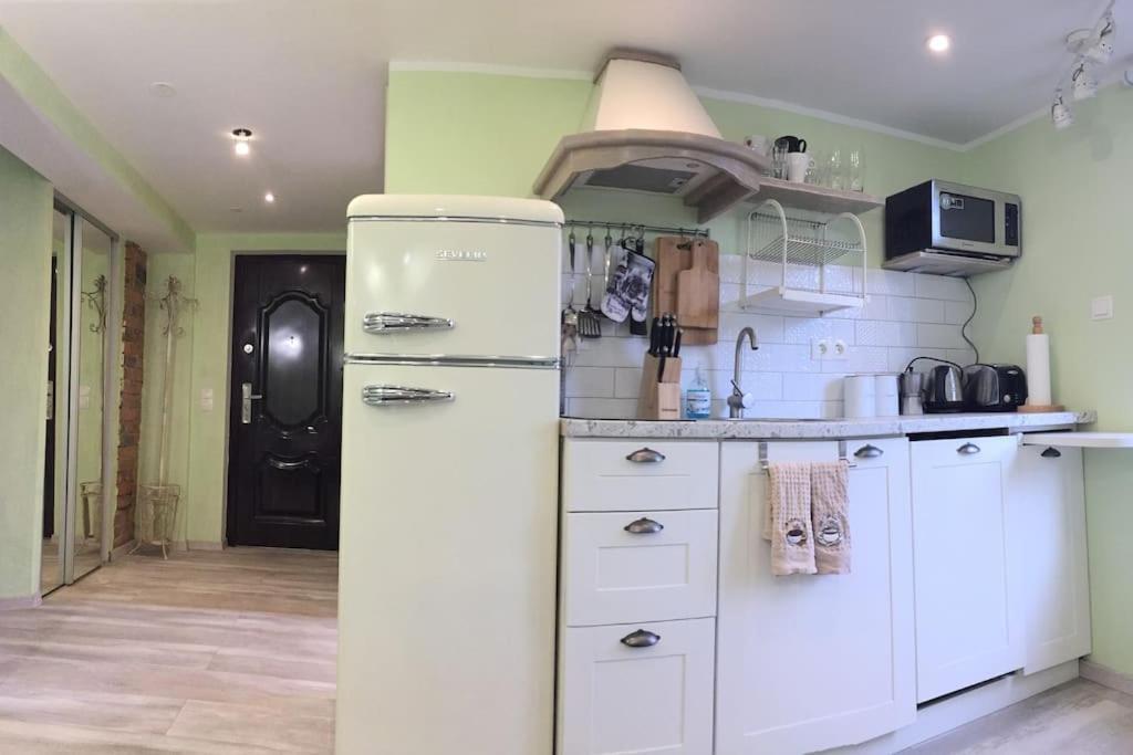 Prime 2Br/Ba Apt Next To Main Station & Olympic Center Liepaja Bagian luar foto
