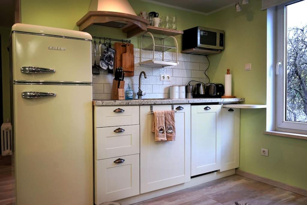 Prime 2Br/Ba Apt Next To Main Station & Olympic Center Liepaja Bagian luar foto